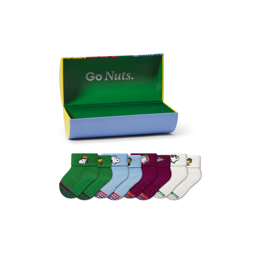 Peanuts x Bombas: Baby Gripper Calf Sock 4-Pack Gift Box (6-12 Months) - Easy Carry Setup