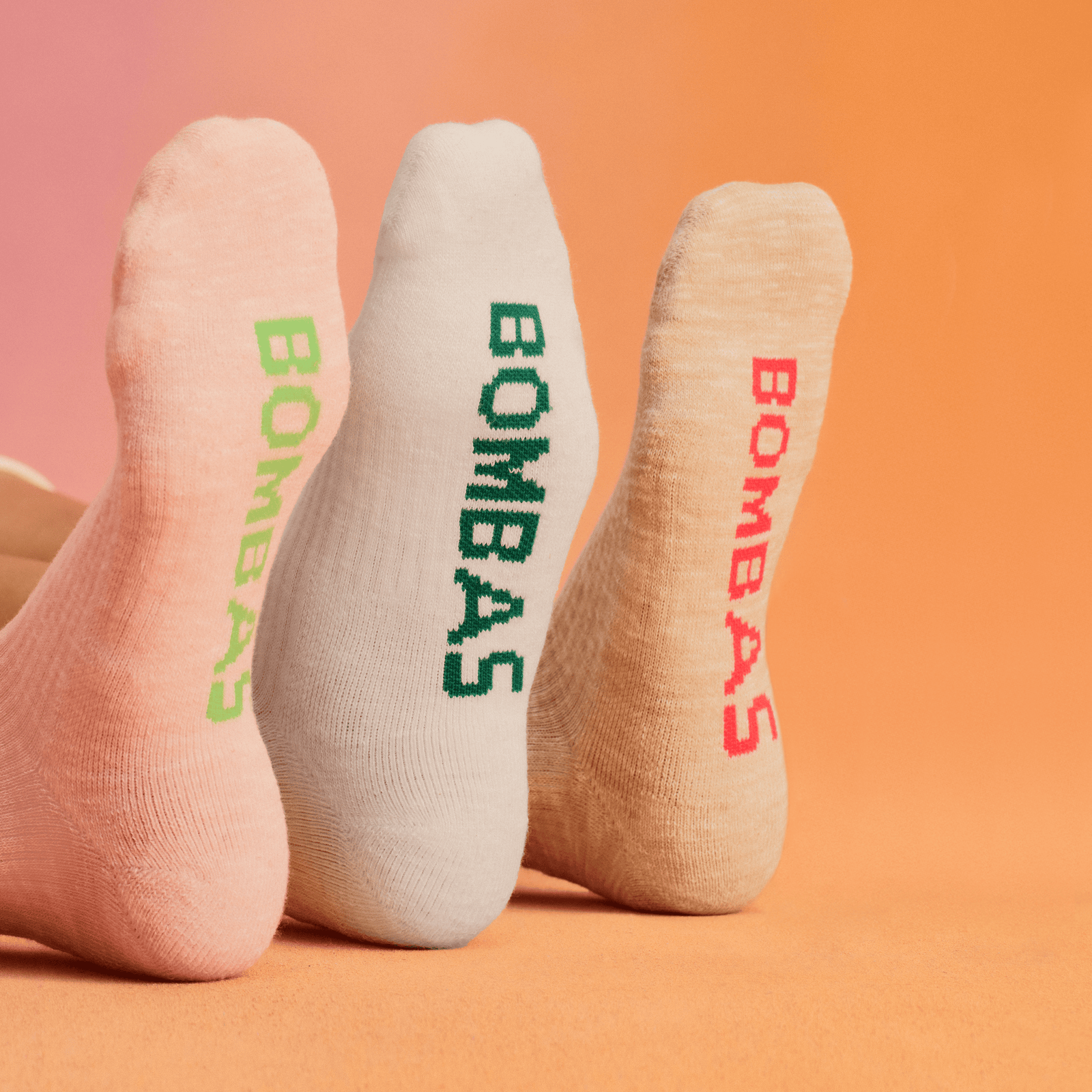 official-bombas::10393-fawnwhisper-softwhite-adult-female-onmodel-0-transparent.png