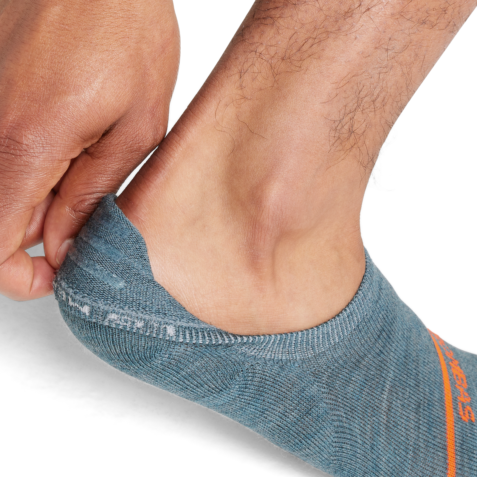 official-bombas::3798-merino-stormyseahtr-onmodel-5-m-transparent.png