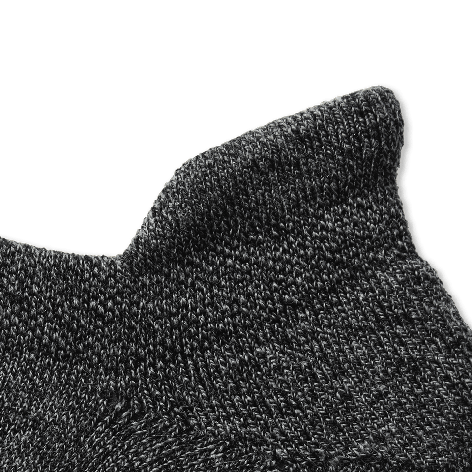 official-bombas::7531-charcoal-adult-detail-4-transparent.png