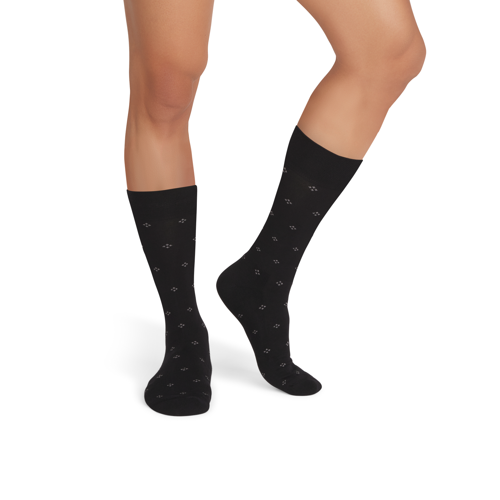 official-bombas::9131-black-adult-male-onmodel-2-transparent.png
