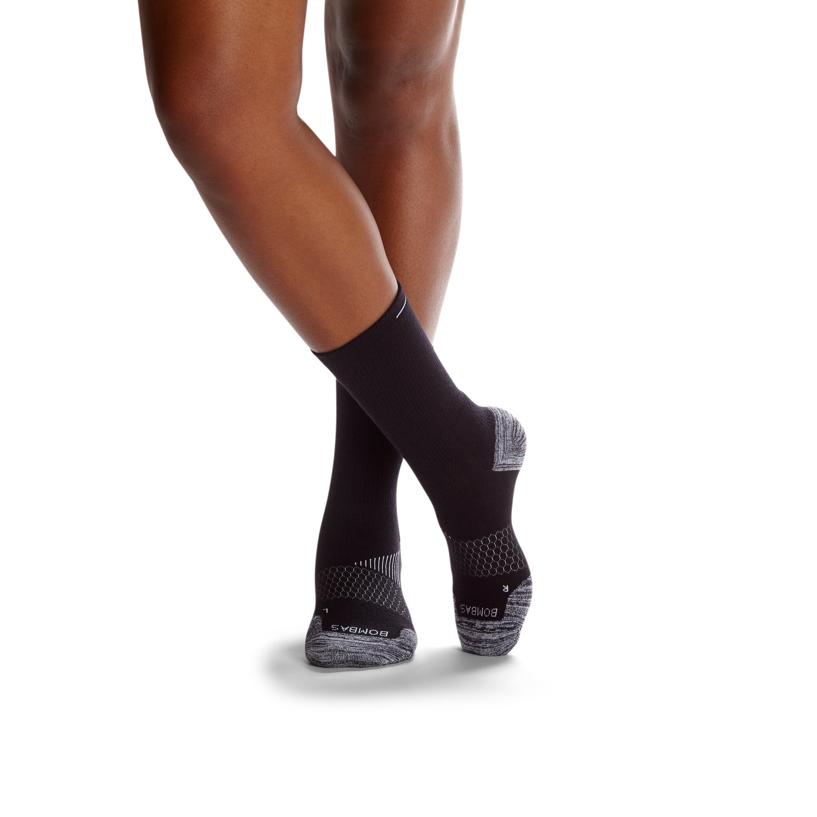 black-bee-onmodel-1-transparent